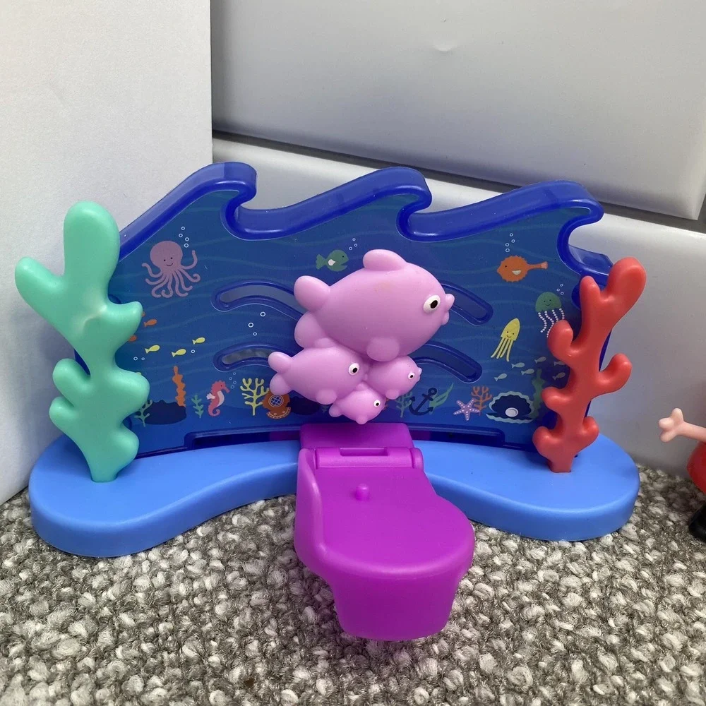 Peppa Pig Huge Lot Of Figures Aquarium Adventure Pieces‎ And More Variety H11